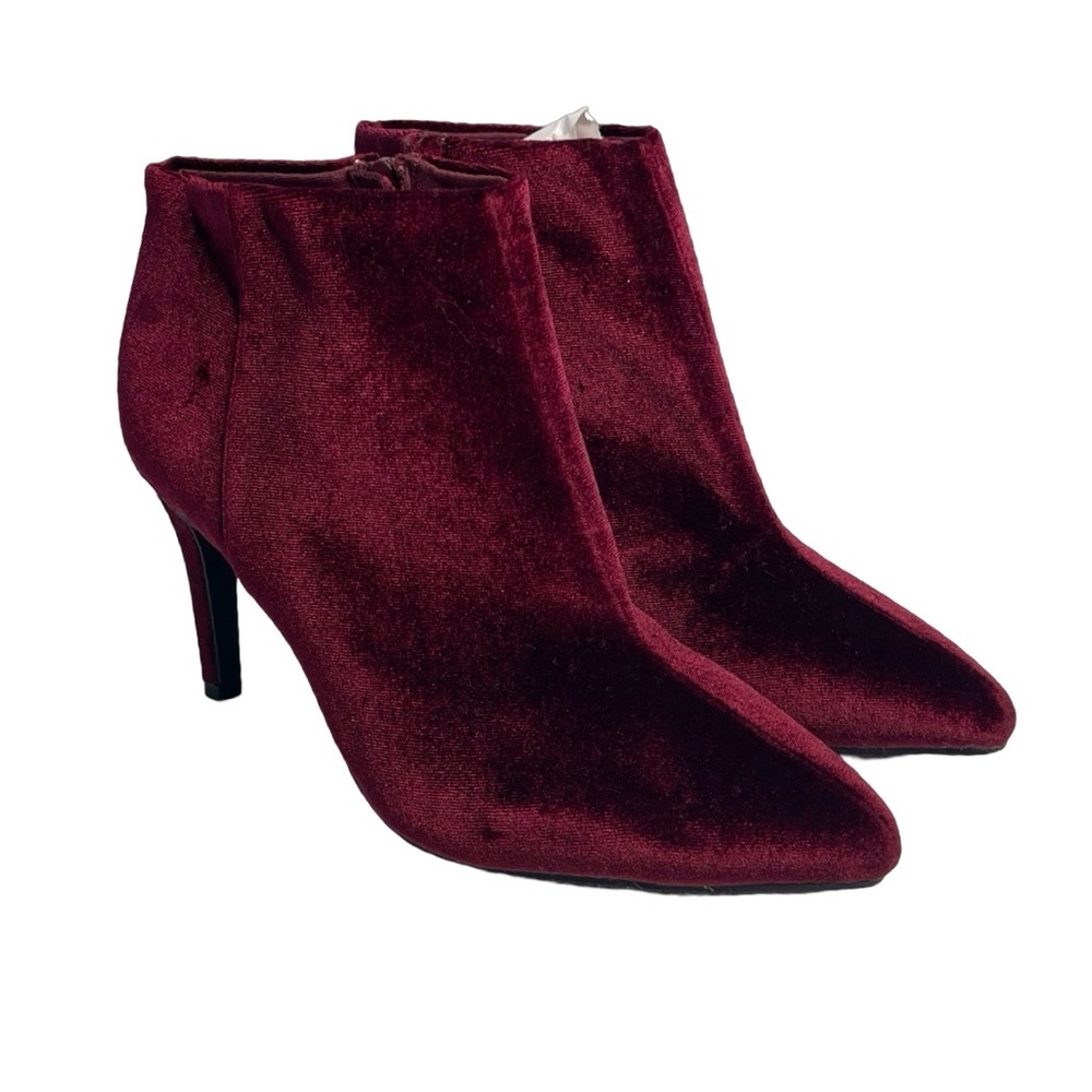 Old Navy pointed toe deep wine colored velour side zip heel bootie size 8
